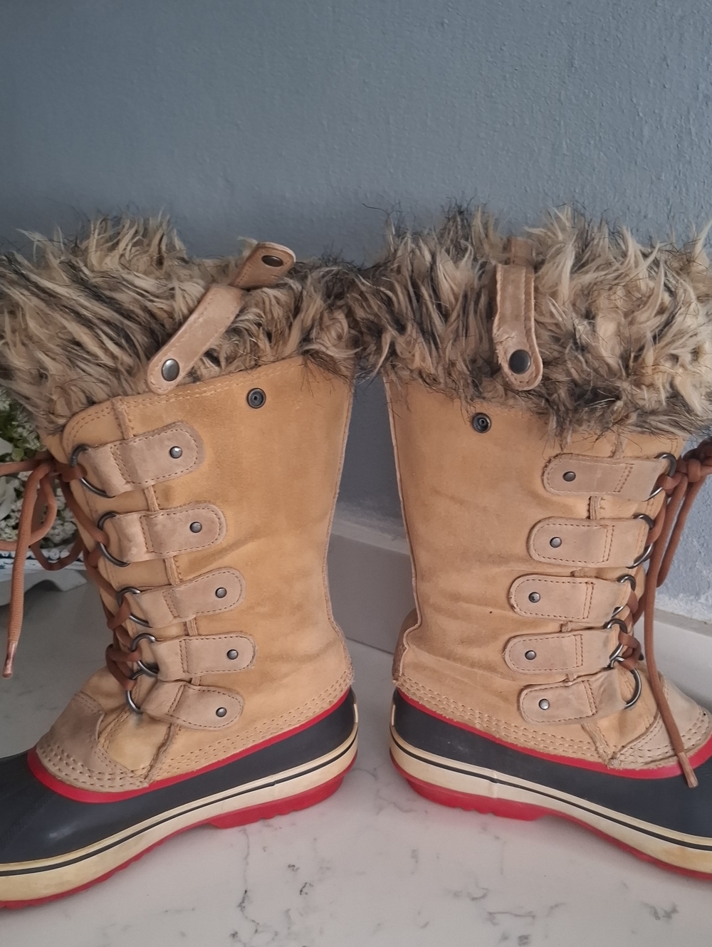 Sorel Waterproof Women's   Winter Lace-Up Boots with Faux Fur Collar - Picture 3 of 8